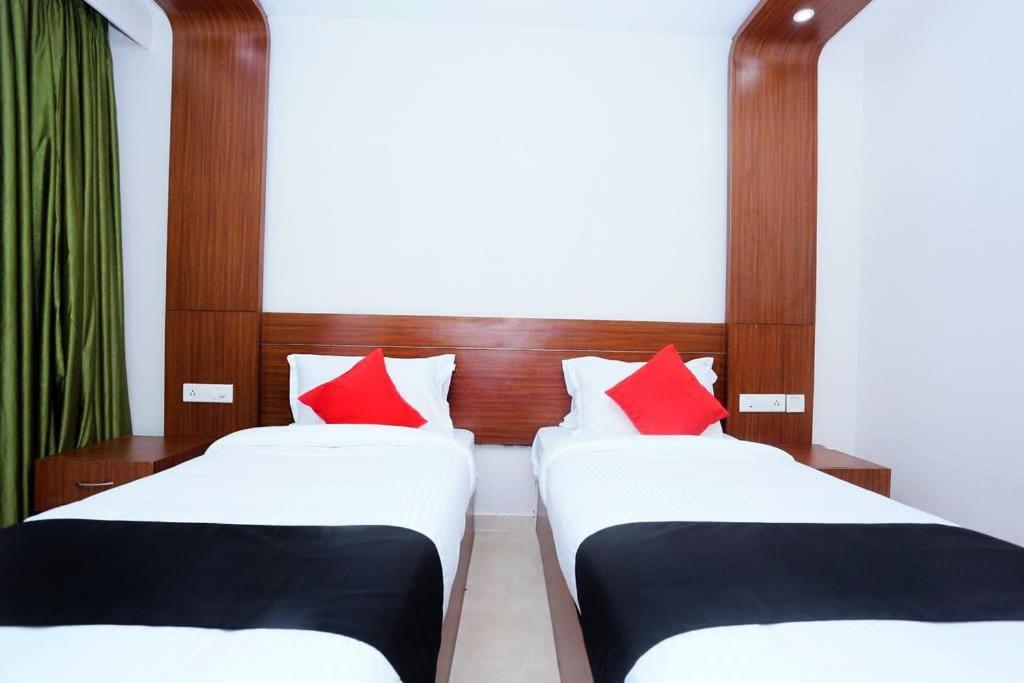 The Southgate Business Hotel Thiruvananthapuram Exterior foto